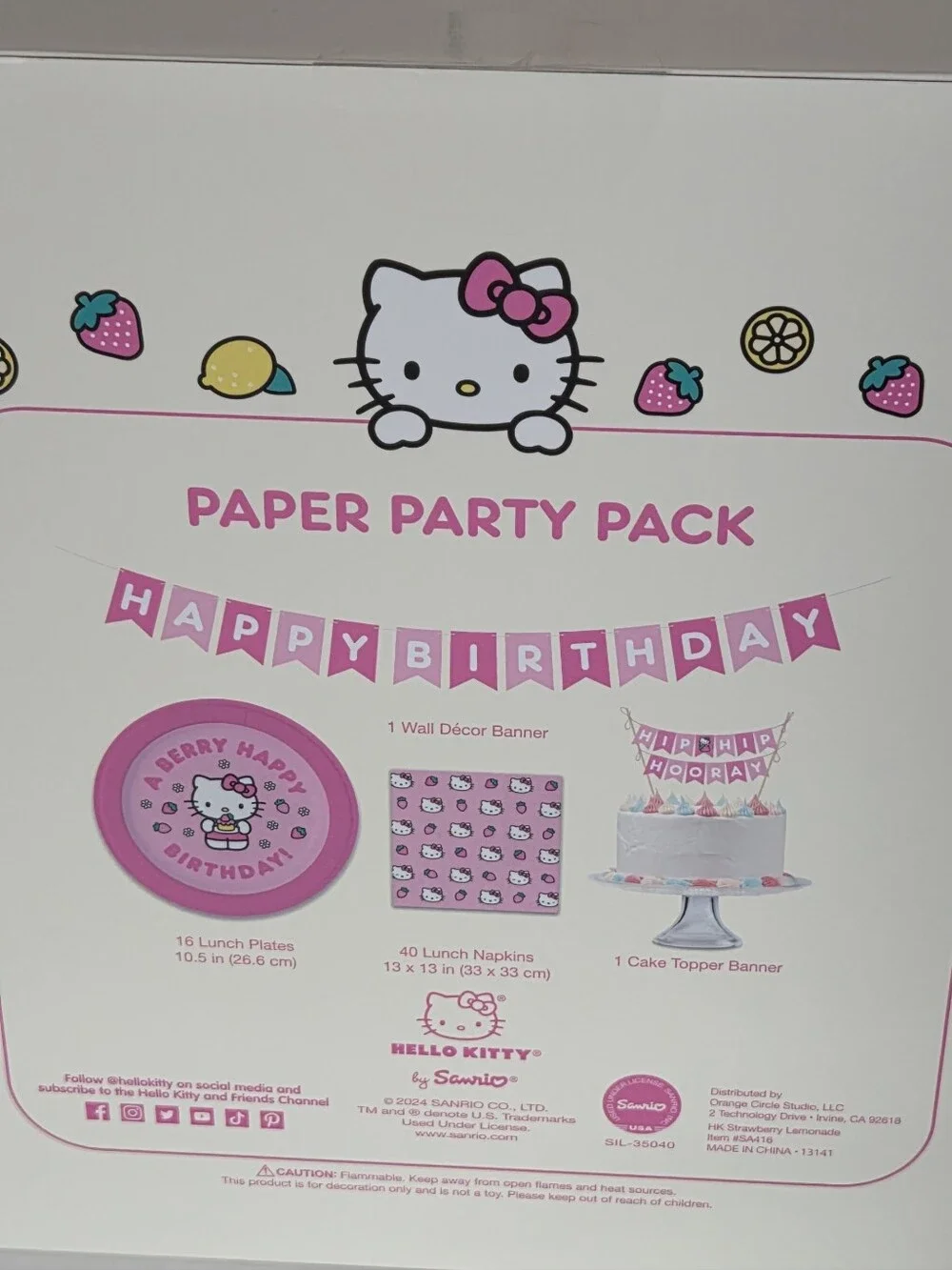Hello Kitty Paper Party Pack NIB